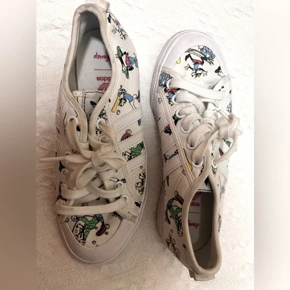 adidas gazelle silver green womens adidas Originals Womens Disney Nizza Platform Shoes main image 1